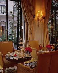 Stay At Four Seasons Hotel George V Paris My Perfect Honey Moon Hotels In France Luxury Hotel Paris Luxury