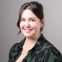 Rhiannon Gray's Instagram, Twitter & Facebook