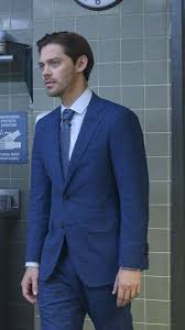 Tom Payne En 2020 Costume Cravate Costume