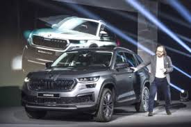 Search & read all of our skoda reviews by top motoring journalists. 2022 Skoda Karoq Facelift Confirmed Would It Get Hybrid Update