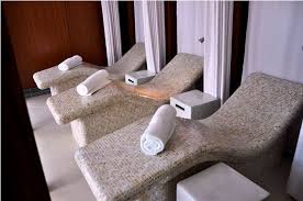 Pin By Keith Schumann On Home Ideas Spa Lounge Lounge Chair Spa Furniture