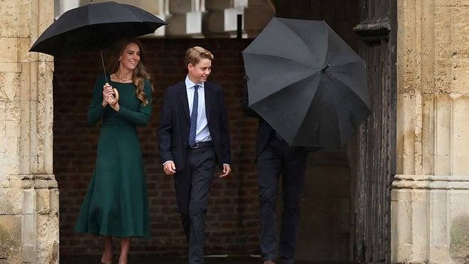 Prince George arrives at Eton College