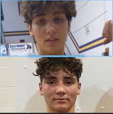 My grandson who is a sophamore at Floresville and was