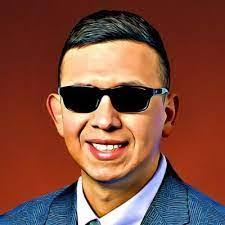 Nancy Weingart's Instagram, Twitter & Facebook