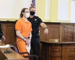 An upstate man allegedly slit the throat of a teenage social media influencer he was dating — then posted a grisly photo of her. The Murder Of Bianca Devins And How Her Death Was Exploited On The Internet Page 2 Eyerys