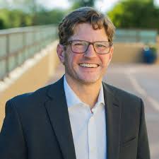 Bryon Thompson's Instagram, Twitter & Facebook