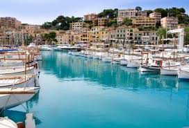 Puerto De Soller Port Of Mallorca With Lllaut Boats In Balearic Majorca Spain Travel Guide Spain Travel