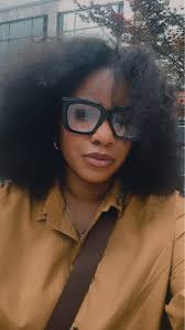 21?! Like How??🥺 Another year, another milestone and Lord I thank you! As  your journey into adulthood begins, I pray even harder for you. That you  remain covered, protected and endlessly blessed!