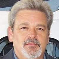 Carlos Escarzaga's Instagram, Twitter & Facebook