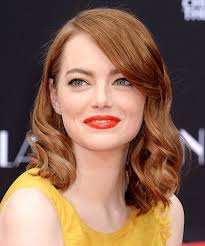 Laura Farsi's Instagram, Twitter & Facebook