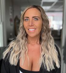 𝘒𝘌𝘓𝘓𝘠 𝘉𝘌𝘊𝘒𝘌𝘙