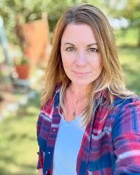 Becky Bauer (@rebeccalbauer) • Instagram photos and videos