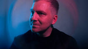 Steve Looney · Artist Profile