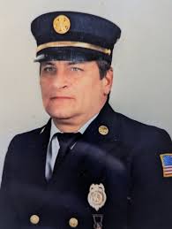 Dan Sinisi (@Dan_Sinisi)