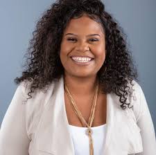 Danielle Easley's Instagram, Twitter & Facebook