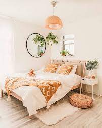 Diy decor for the home, inspiration for home decor and styling. Sofa Pillows Room Decor Bedroom Bedroom Decor Room Ideas Bedroom