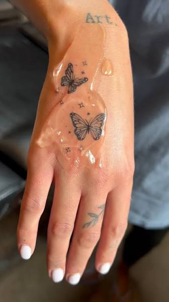 Just a cute butterfly hand tattoo with some sparkles ✨ , #eastonpa #tattooshop #tattoo #tattooartist #tinytattoo #fineline #finelinetattoo #tattooart #girlswithtattoos #girltattoo