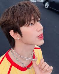 JL cheered for Steven! 🏀⛹️ Watch the KBL Behind the Scenes here:  https://youtu.be/wAsNwsF0zu8?si=XYpn_FLi4VW2Cw4- #JLGaspar #제이엘  #UniverseLeague #유니버스리그 #JL