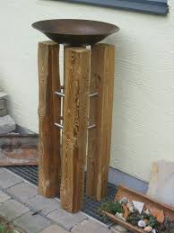 Pflanzsaule Aus 4 Alten Gebursteten Balken Sehr Schones Einzelstuck Ca 110 Cm Hoch Und Sehr Schwer Daher Kein V Schrottplatzkunst Hof Kunst Pflanzensaule