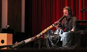 In this section, we show you how to play the didgeridoo. Corporate Events Didgeridoo Down Under