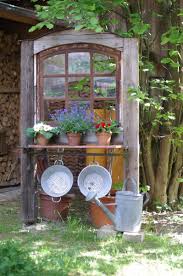 Deko gibt deinem garten eine persönliche note. Alte Fenster Altes Fenster Wunderlichekunst Garten Alte Fenster Garten Ideen