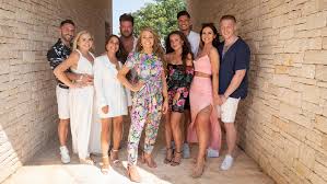 Dies kann auch auf instagram geschehen sein. Temptation Island 2020 Paar Calvin Pia Wollen Ihre Beziehung Testen