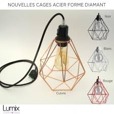 Finalisez le tout avec un fleuron. Lampe Baladeuse Douille Bakelite Et Interrupteur Integre Avec Cable Textile Et Cage Acier Forme Diamant
