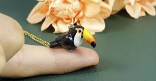 11 artistas de arcilla polimérica que inspirarán tus joyas y piezas