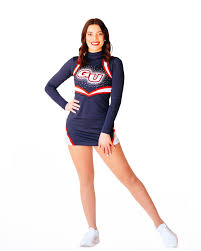 Our third senior is Maya! Major: Human Physiology Minors: Psychology &  Spanish Hometown: Placentia, CA Favorite memory: Traveling to Las Vegas for  the WCC tournament junior year! ❤️🤍