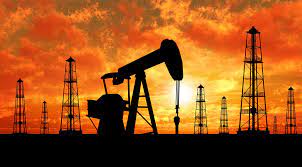 Prețul petrolului opec înregistrează, de altfel, din luna mai 2015 o puternică tendință de scădere, începând cu acea dată pierderea fiind de circa 40 dolari/baril. PreÅ£ul Barilului De Petrol A Ingropat Ultimul Imperiu Al Istoriei