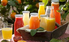 Preparare il succo di frutta fatto in casa alla pesca. Succhi Di Frutta Fatti In Casa Come Farli E 3 Ricette Dolcissime Leitv