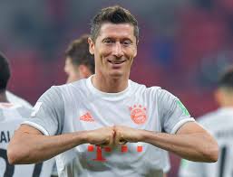 Nun erklärt er sein scheitern in münchen und verrät, was ihn bis heute noch an seine zeit erinnert. Fc Bayern Munchen Klub Wm Finale Heute So Siehst Du Das Spiel Live