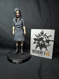 16 Resident Evil 7 Eveline Statue - Etsy