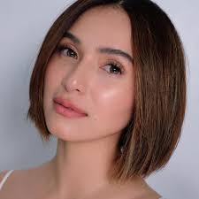 Her most recent role is with dingdong dantes in the remake of descendants of the sun. Jennylyn Mercado S Bob Haircut Looks So Fresh
