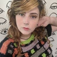 Jessica Berta's Instagram, Twitter & Facebook