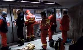 Dans senzual cu fetele de la miezul nopții. Imagine È™ocantÄƒ Cu TanÄƒra ImpinsÄƒ In FaÈ›a Metroului In StaÈ›ia Dristor Foto Stiri Pe Surse Cele Mai Noi Stiri