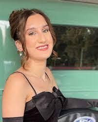 Carla Jeffers's Instagram, Twitter & Facebook