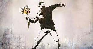 Banksy pierde los derechos de autor de «Lanzador de flores» por mantener su  anonimato