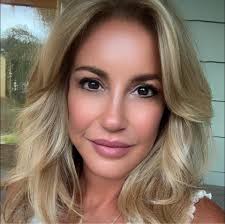 The VyStar Mobile Banking apps continue to be unavailable. Please try back  later or access our Internet Banking site at  https://online.vystarcu.org/VYCU/login.aspx