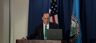 Newspaper bosses 'paralyzed' by change, clueless about paid content, says Steve  Brill