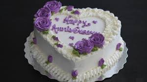 Once the fondant is done for the first layer, follow it up with the successive layers. Romantic Anniversary Cake Must Have For Vow Renewl Larticole