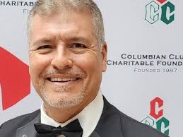 Iannuzzelli to helm the Columbian Club Becoming the president of the  Columbian Club of Chicago is another opportunity for Gerard Iannuzzelli to  be a leader. Since he moved to Palatine in 1994,