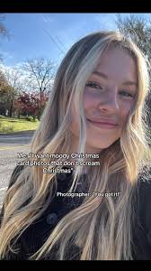 Consider this our Christmas card to you 😘 #christmascard #photoshoot