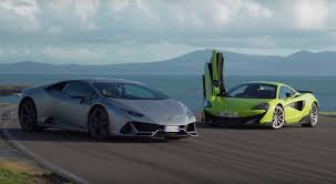 Клуб любителей ferrari & lamborghini. Video Roundup Ferrari 488 Pista Mclaren 600lt Lamborghini Huracan Evo And Hotlaps Video Supercars Net
