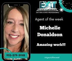 Michelle Donaldson's Instagram, Twitter & Facebook