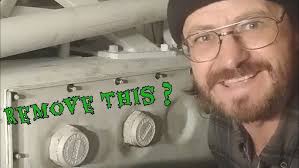 Bobcat M610 Part 2 going through service manual