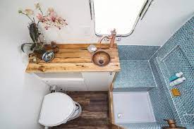 perfect bathroom camper badkamer woonwagen interieur camperleven