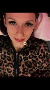 Don't forget to book your Christmas lashes 💜🤏🏽💞