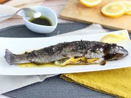 Truite Au Four Thym Et Huile D Olive Recette Ptitchef Recette Truite Au Four Recette Truite Au Four Recette Truite