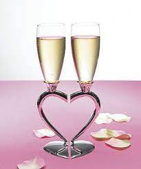 The latest tweets from ministério da saúde (@minsaude). Wedding Toasting Flutes With Heart Stems 31 98 Modern Wedding Decorations Wedding Table Decorations Copas Boda Brindis De Boda Inspiracion Para Boda